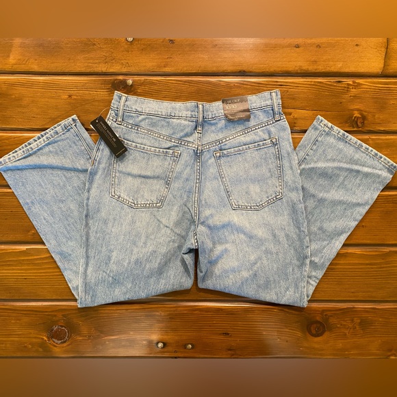 Banana Republic flare crop jeans, NWT - Picture 5 of 9